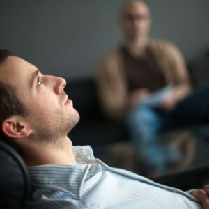 Pourquoi et quand consulter un hypnothérapeute ?