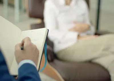 Se reconvertir en coach de vie : est-ce vraiment possible et pour qui ?
